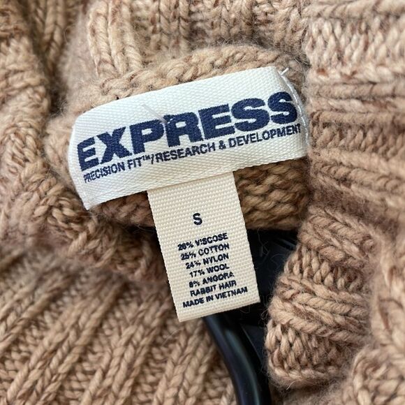 EXPRESS WOOL BLEND TURTLENECK SWEATER IN TAN - Picture 5 of 5
